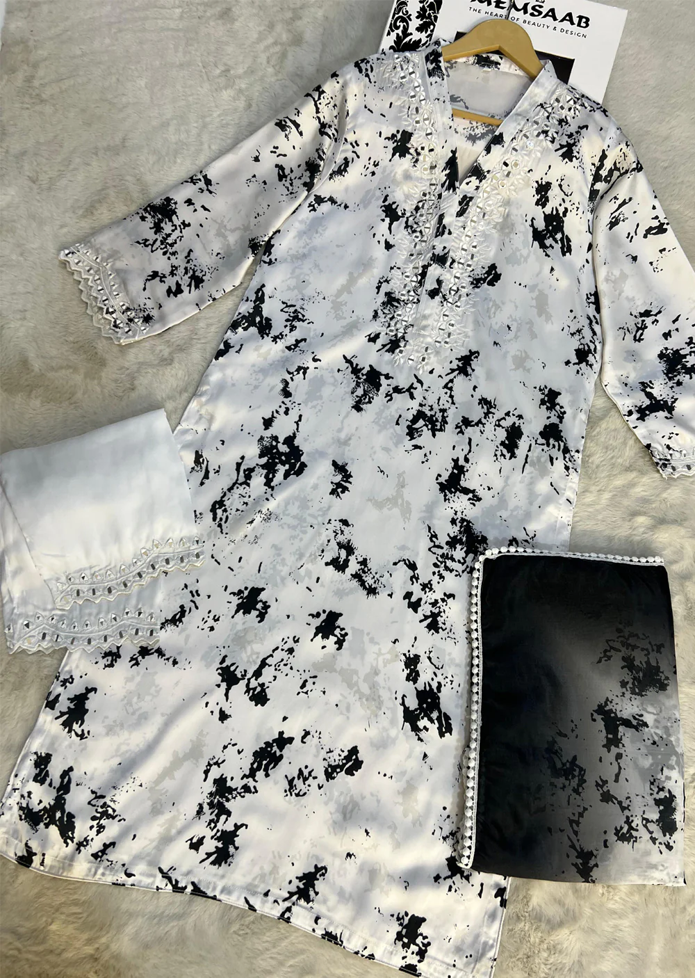 SMR3102 Yumna - White Readymade Silk Suit - Image 7