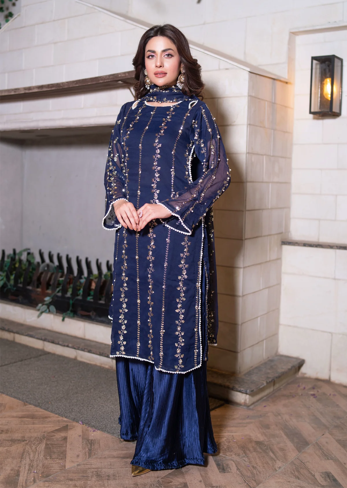 SMR3140 - Readymade - Laraib Chiffon Suit 2025 - Image 4