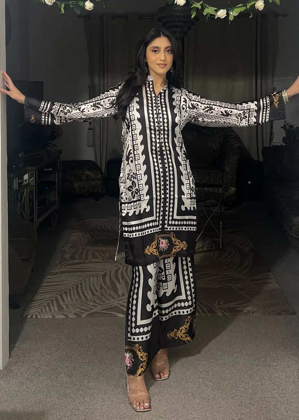 SMRF-01 - BRN/WHT - Readymade - Silk Suit 2025 - Image 14