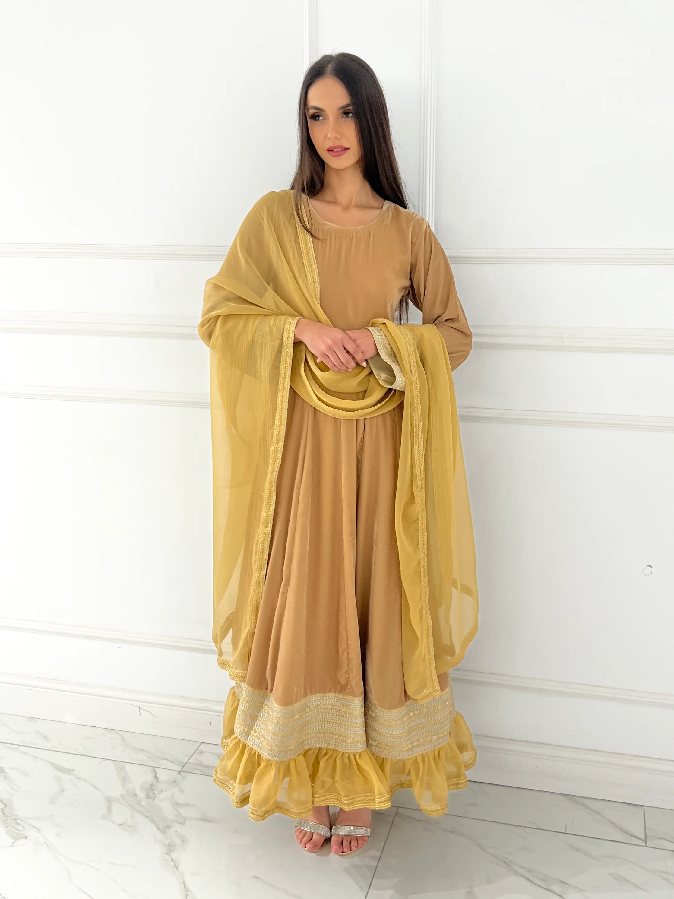 SPC-03-Readymade Chiffon Sehrish B Formals 2026 - Image 5