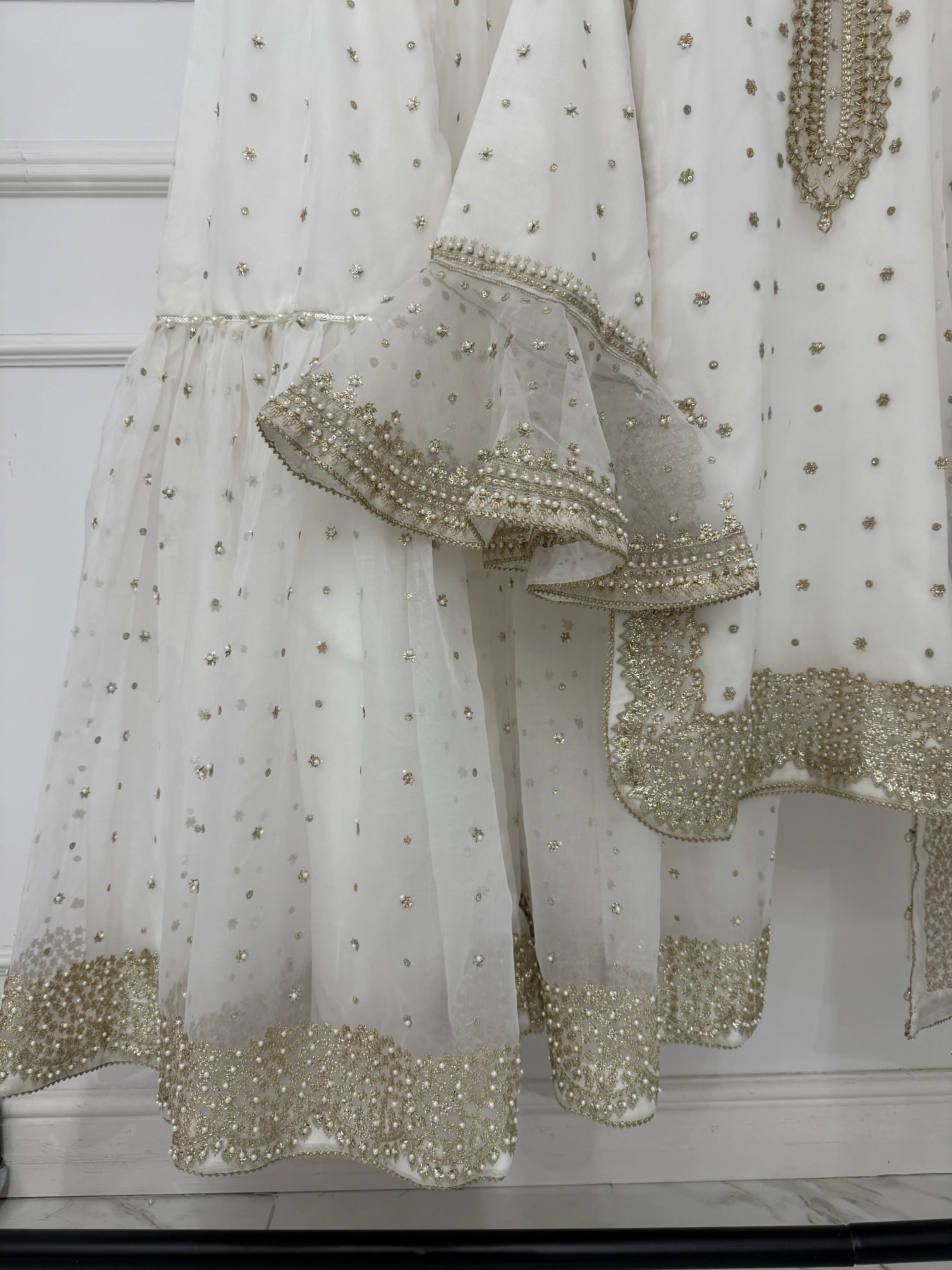SRB3231 - White - Sehrish B Design 2025 - Image 2
