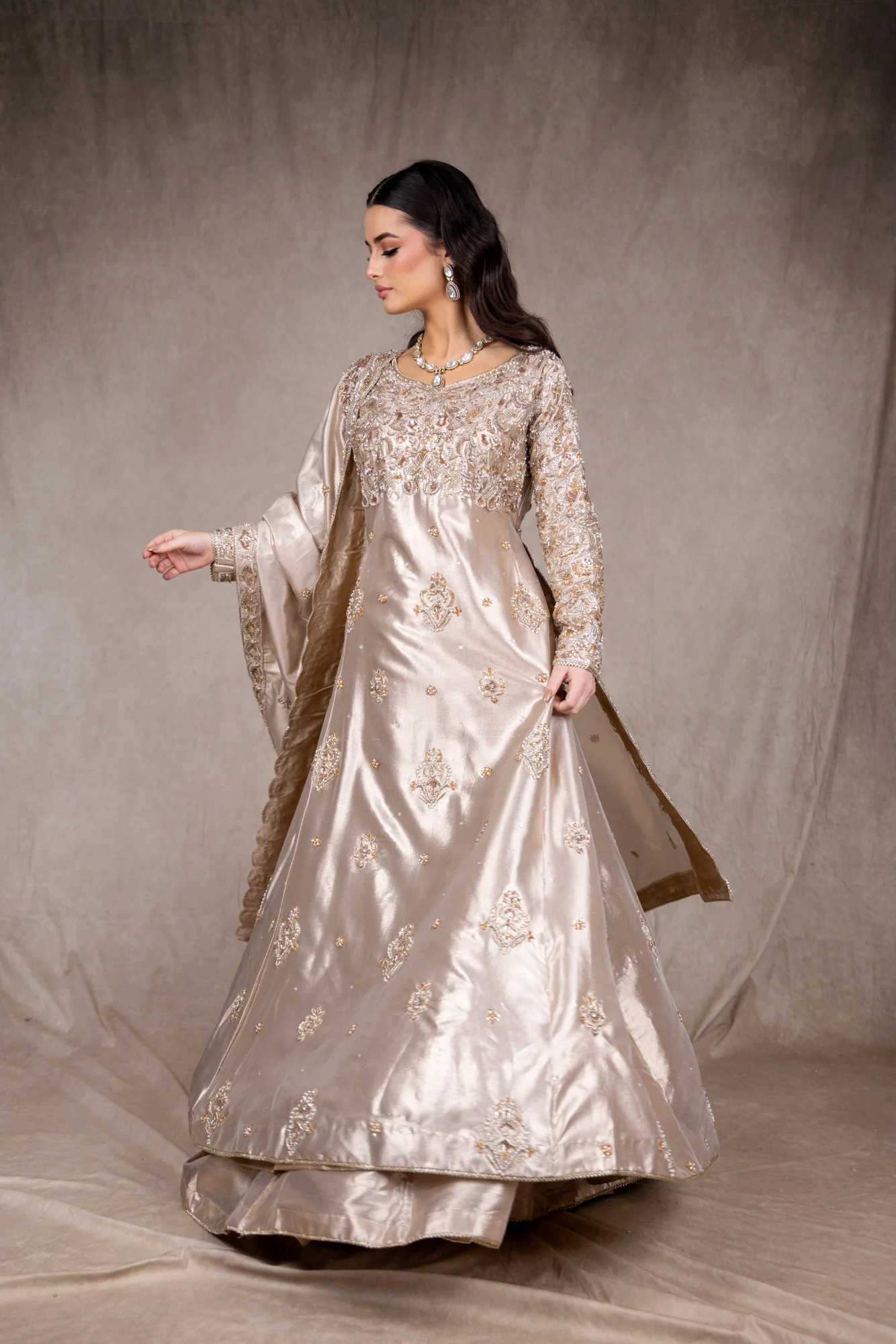 SRB2616 - Izza - Sehrish B Formals - Image 4