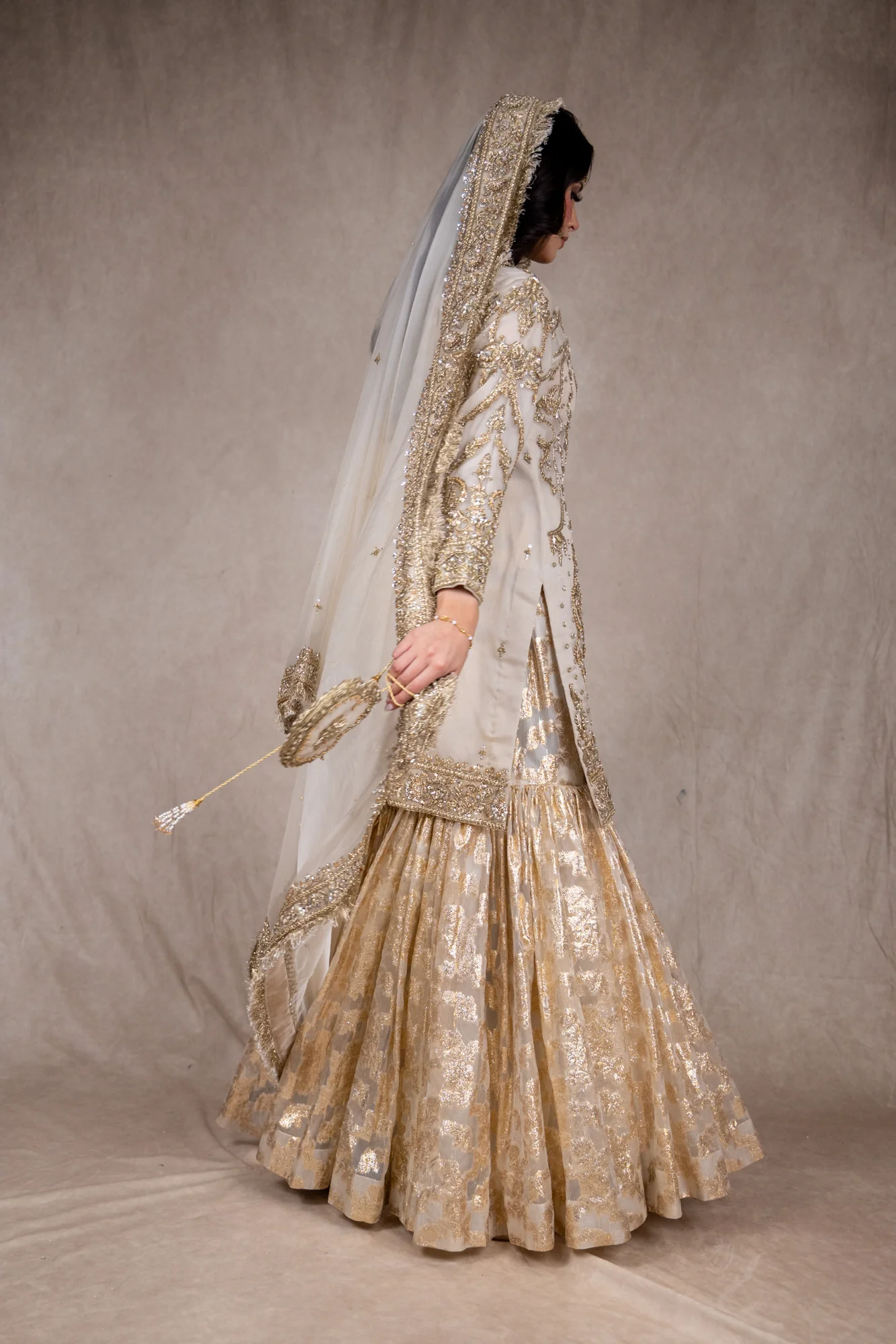 SRB2625 - Ivory -  Sehrish B Formals - Image 5