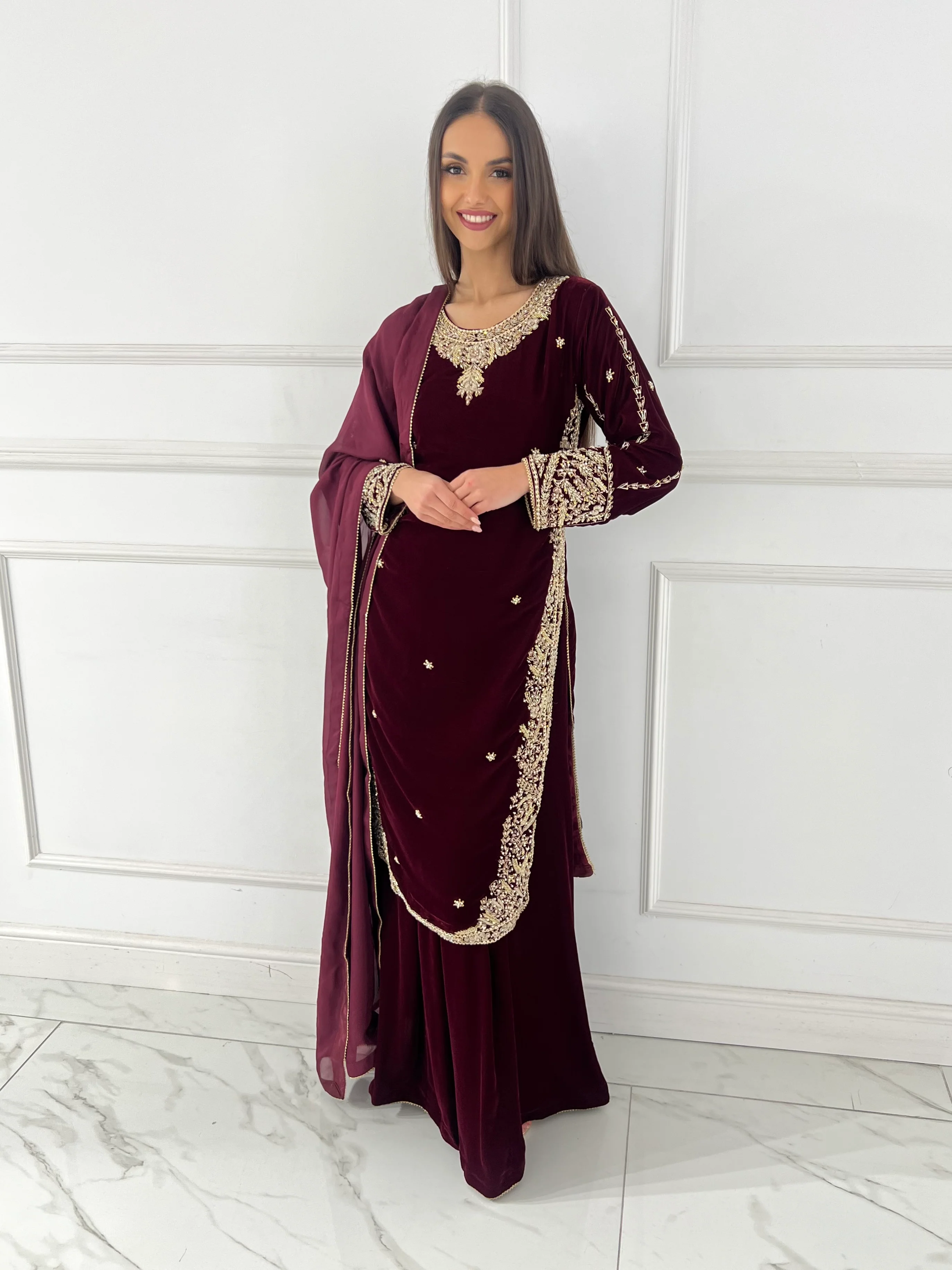 SRB2708- SABEEN - Sehrish B Formals 2026 - Image 2