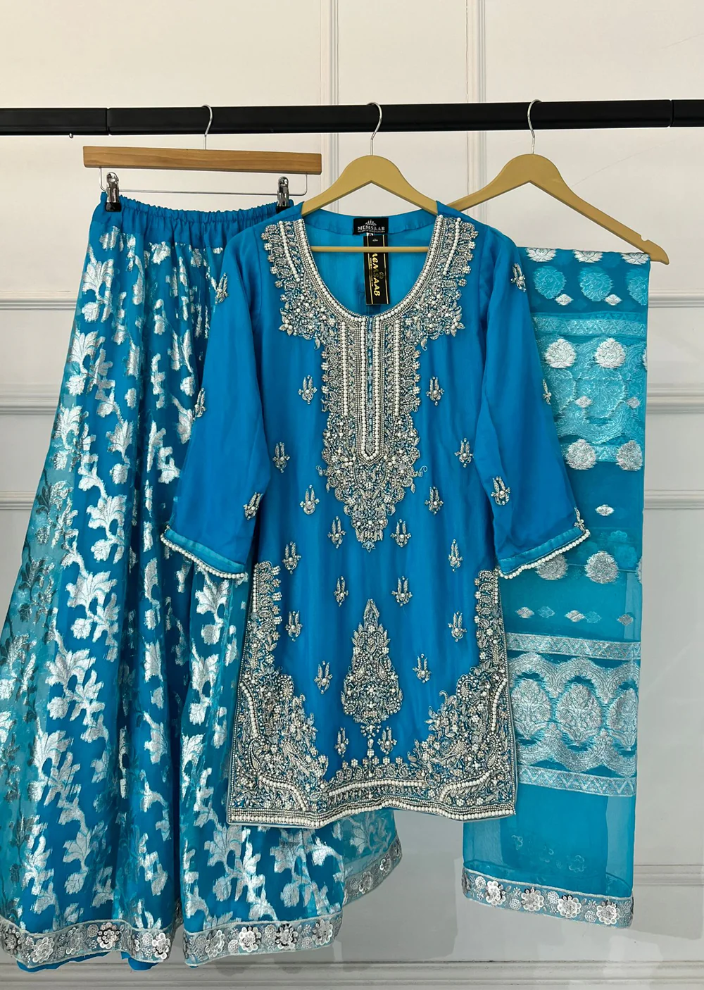 SRB9915 - Anchal Ferozi Sehrish.B Designer - Image 4