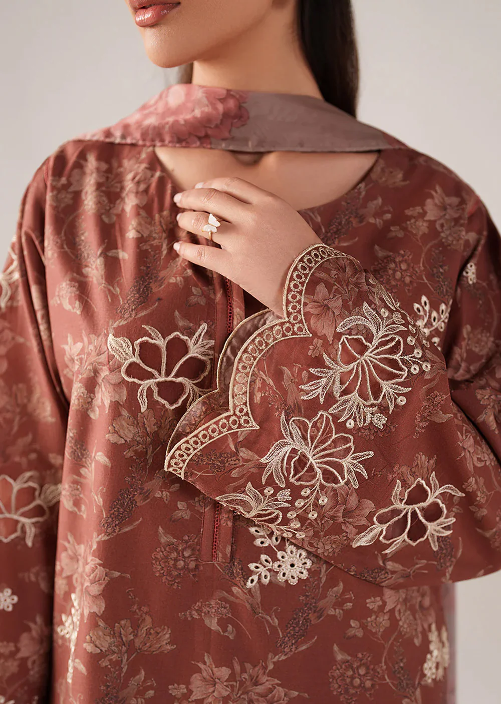 SS-02- Spring Summer - LAWN IZNIK 2026 - Image 3