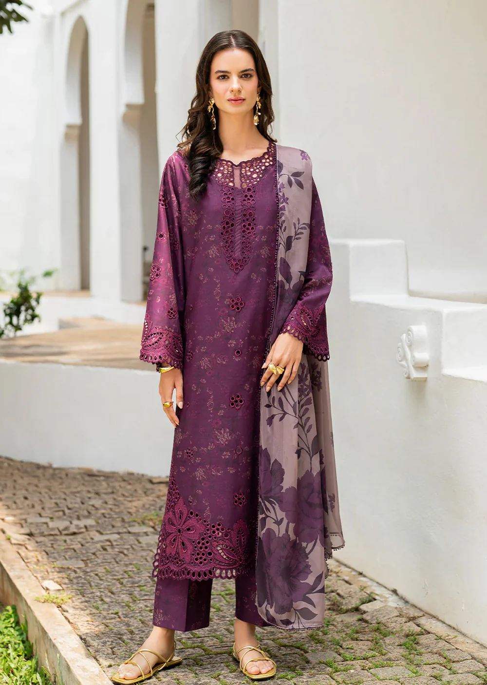 SS-08- Spring Summer - LAWN IZNIK 2026