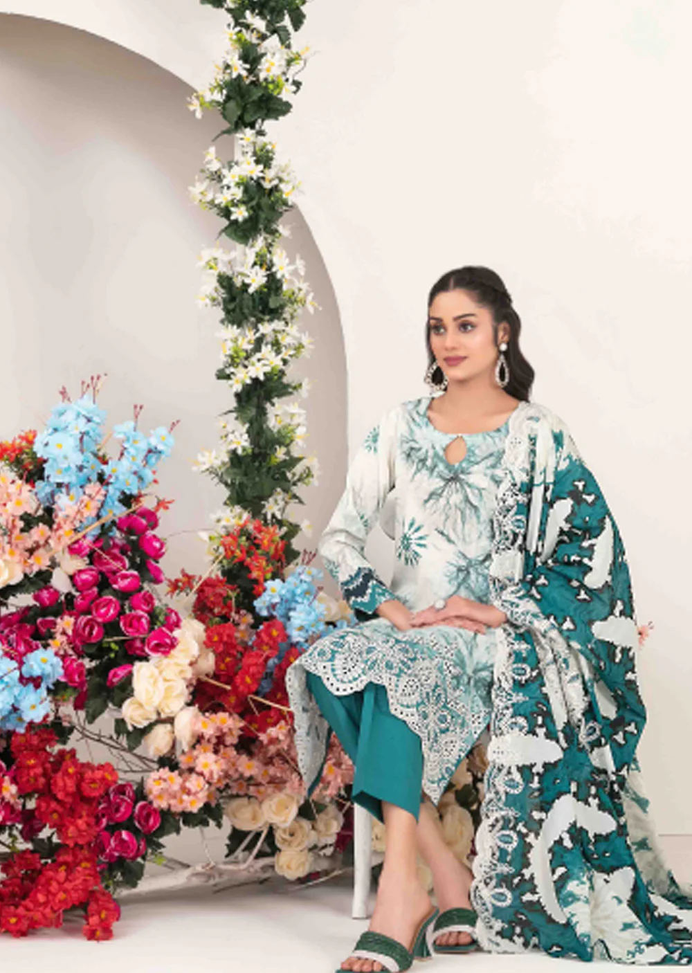 TWD-1393 Readymade Haliyah Tawakkal Lawn Suit 2025 - Image 2