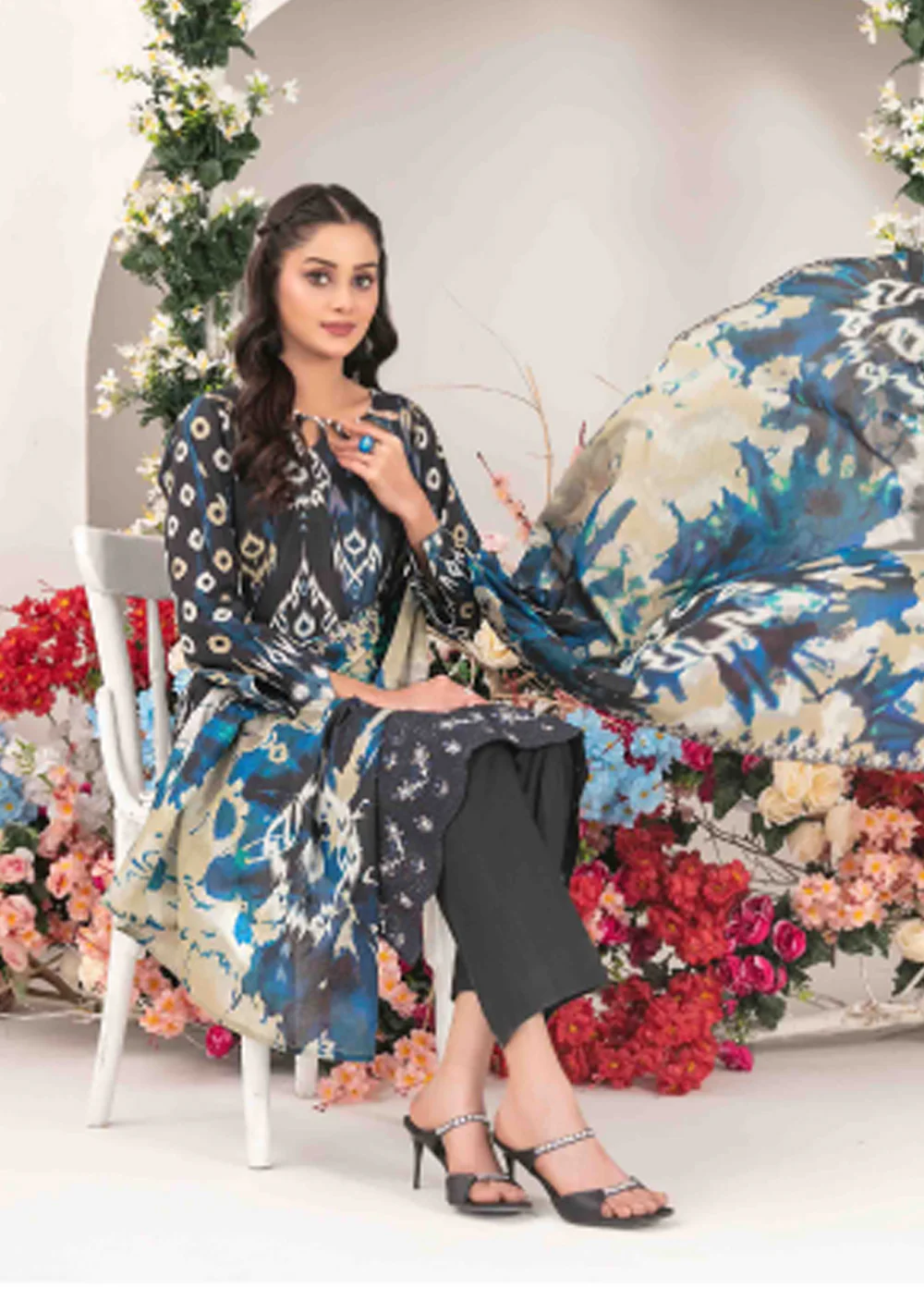 TWD-1394 Readymade Haliyah Tawakkal Lawn Suit 2025 - Image 3