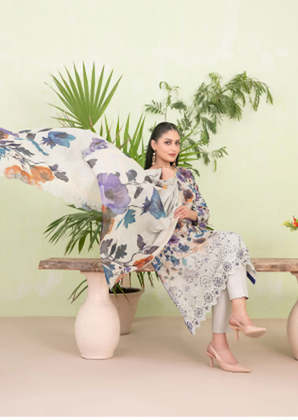 TWD-1718- ReadymadeErva Tawakkal Lawn Suit - Image 3