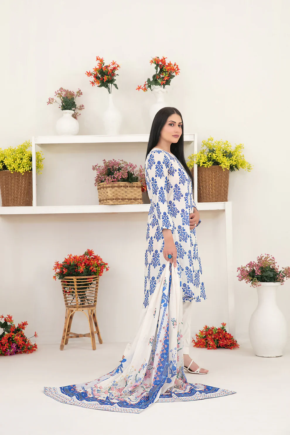 TWD-2272 Readymade Mizna Tawakkal Lawn Suit 2025 - Image 2