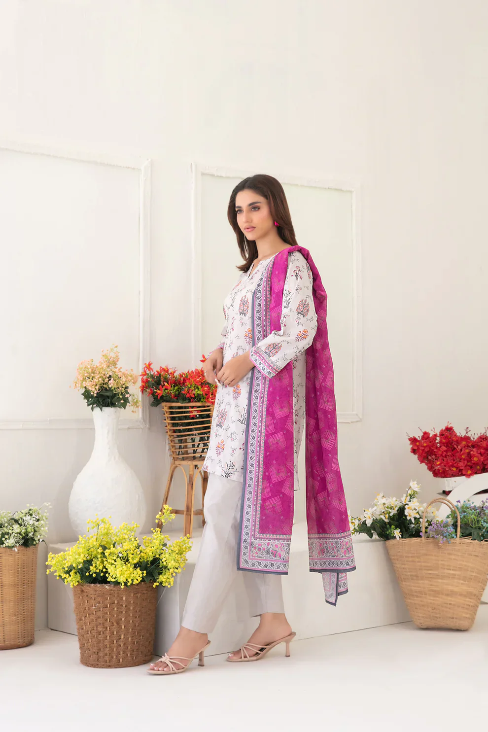 TWD-2276 Readymade Mizna Tawakkal Lawn Suit 2025 - Image 2