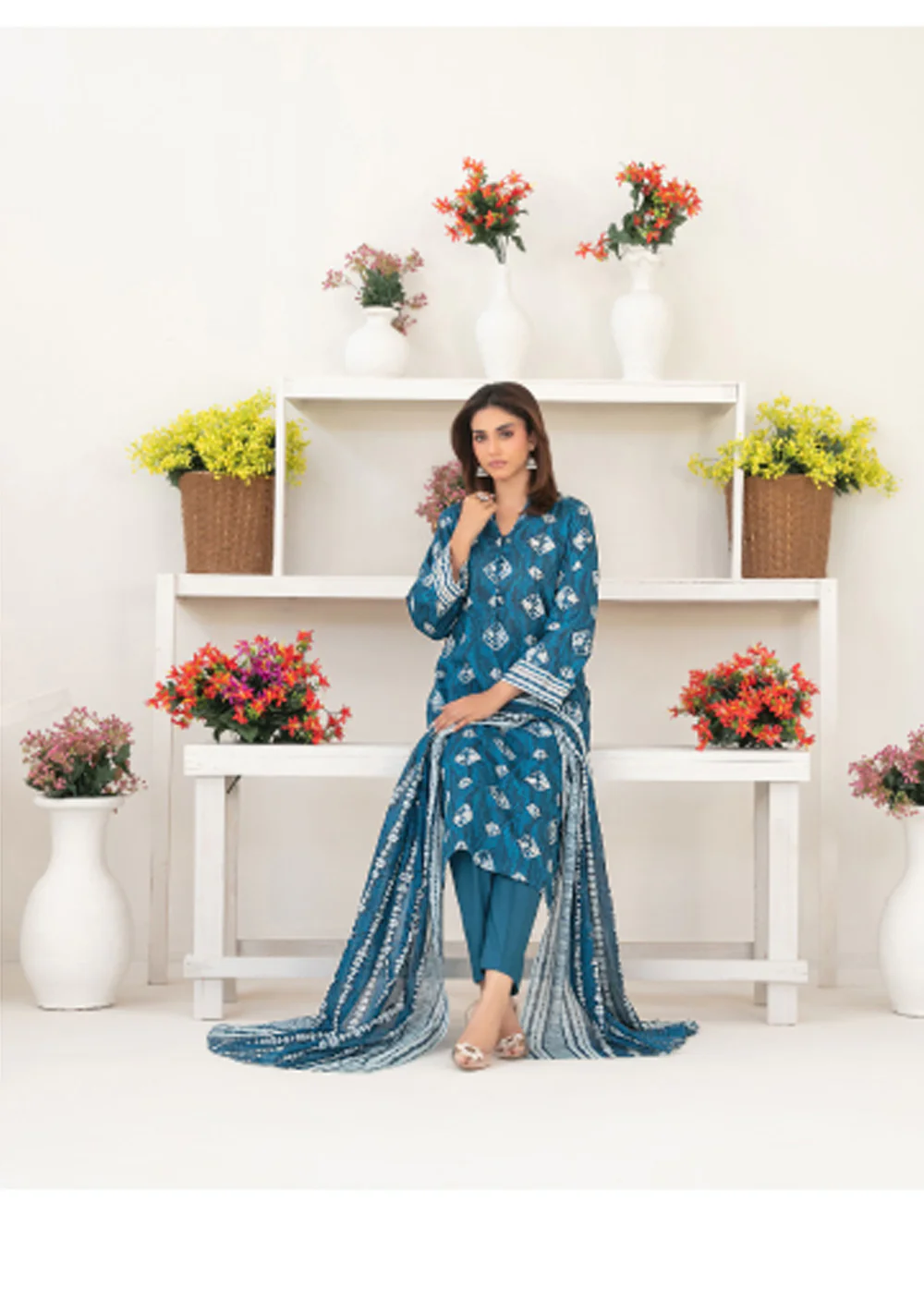 TWD-2279 Readymade Mizna Tawakkal Lawn Suit 2025 - Image 2