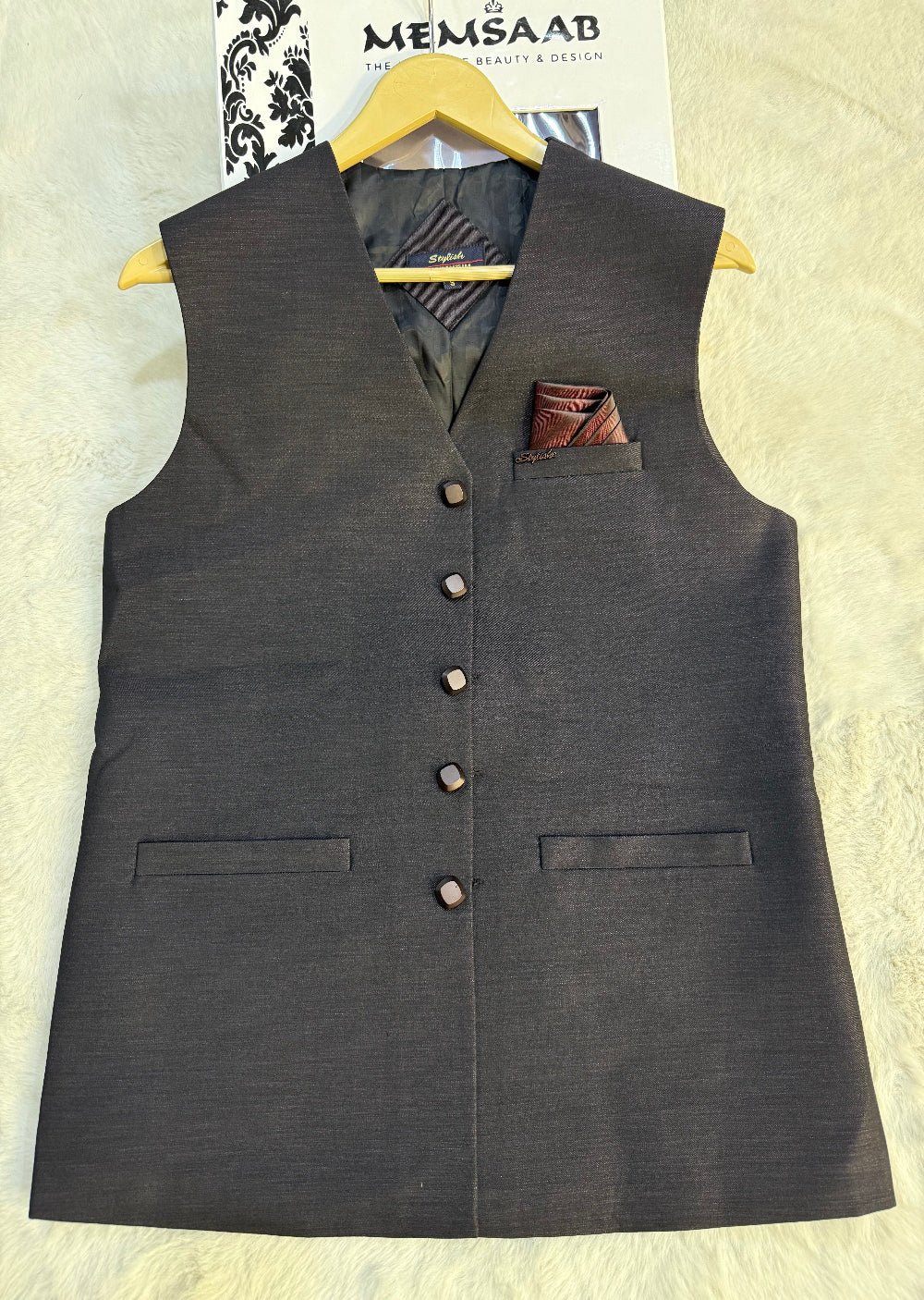 W-2634 - V-Neck Waistcoat