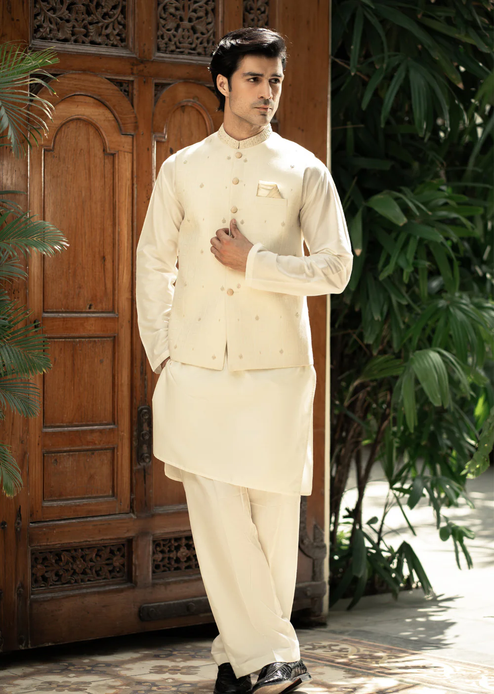 W-2806- Readymade Maysori Fabric Full Embroidery Waistcoat - Image 5