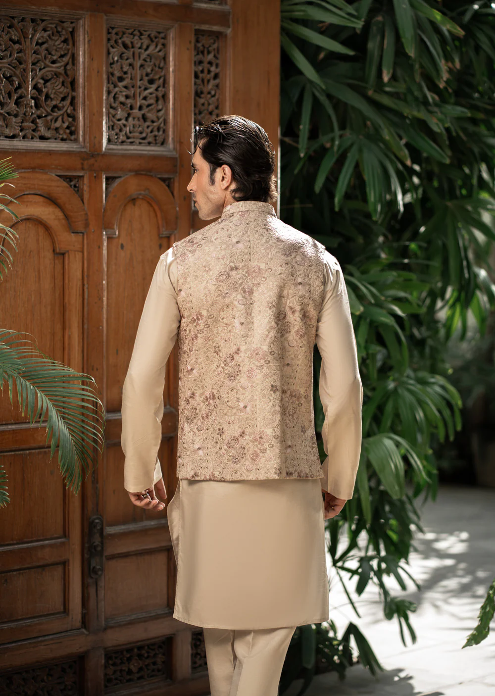 W-2852 - Readymade Maysori Fabric Full Embroidery Waistcoat - Image 2
