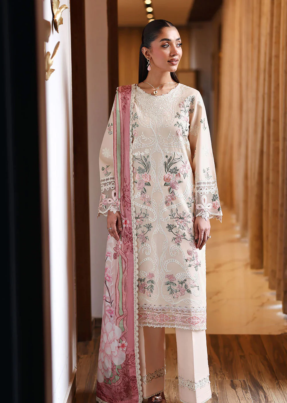 Z-1409- ANDAAZ RAMSHA LUXURY LAWN