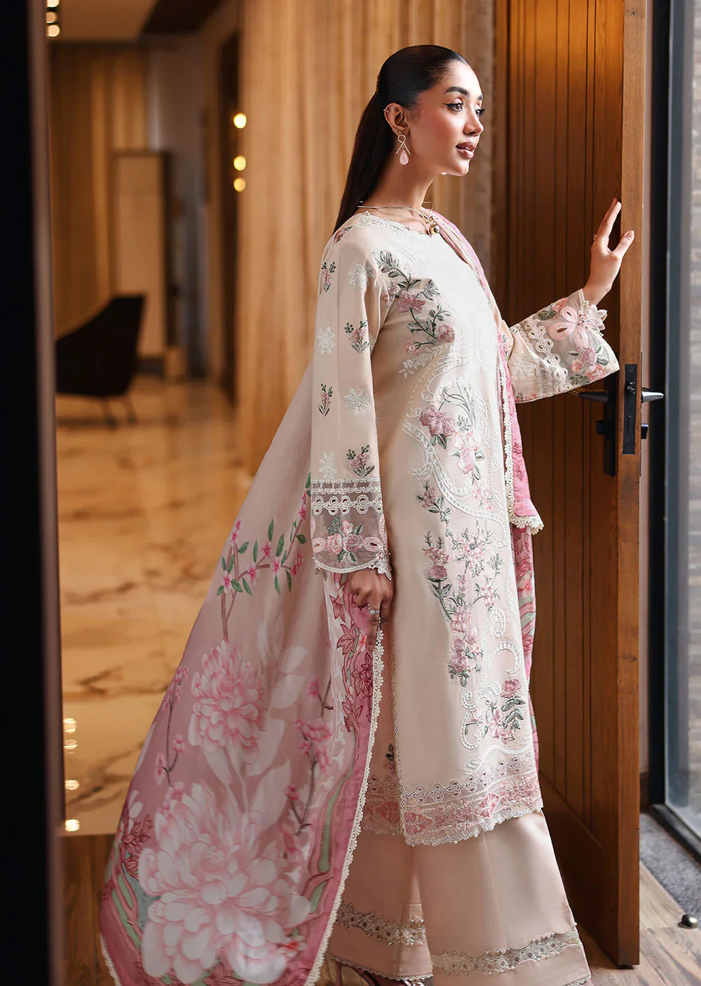 Z-1409- ANDAAZ RAMSHA LUXURY LAWN - Image 4