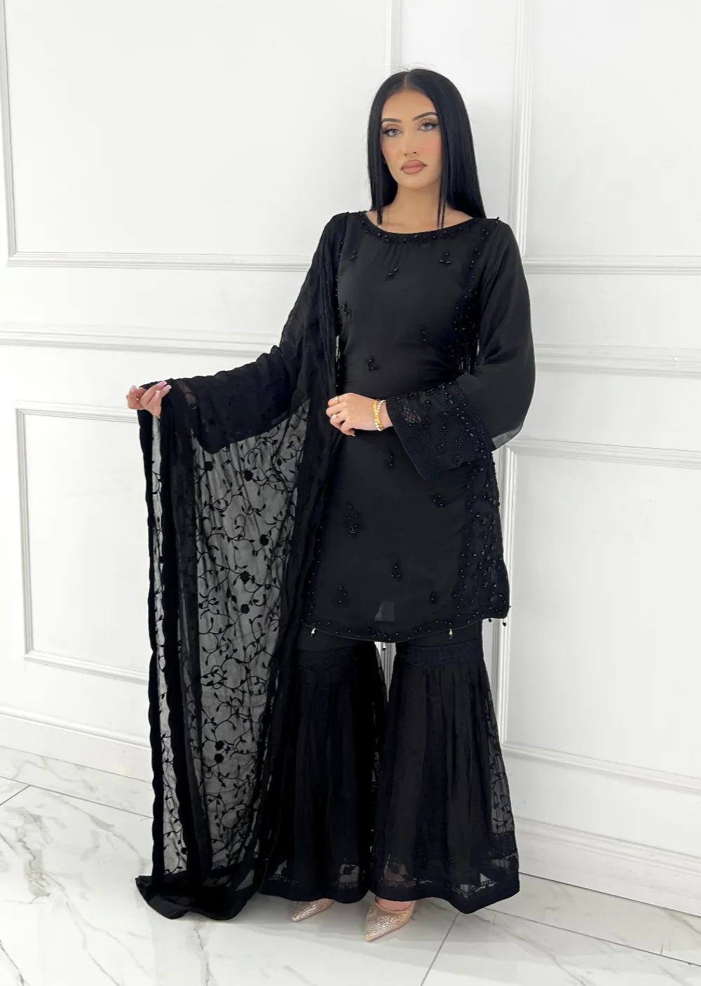 ZN1961 Black Readymade Chiffon Suit