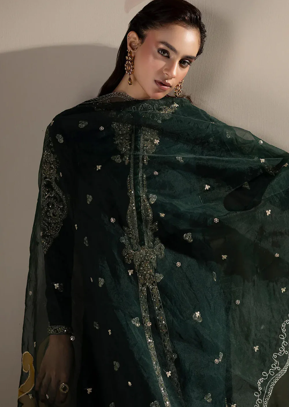 ZRQ-01 REENA - ORGANZA SUIT - Image 4